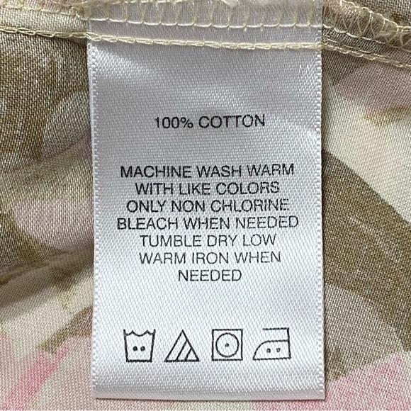 Foxcroft Zoey Abstract Camo Print Non Iron Roll Tab Button Shirt Size 6 - Picture 8 of 9